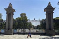 Madrid no cerrará por ahora todos los parques de la capital aunque "si hay que dar un paso más, se hará"