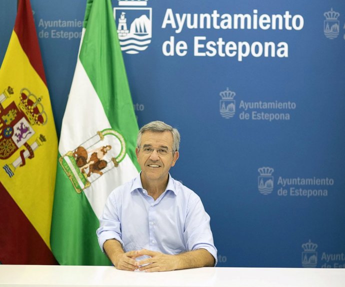 El alcalde de Estepona, José María García Urbano