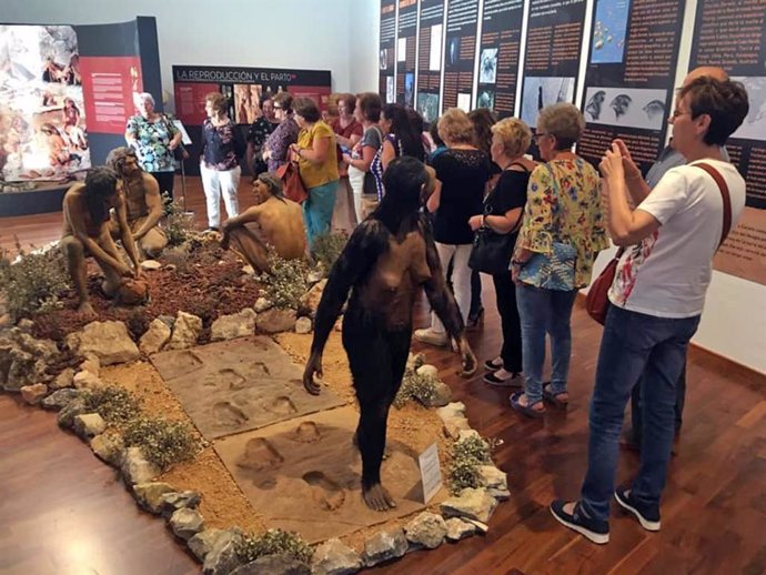 Visitantes en Paleomágina