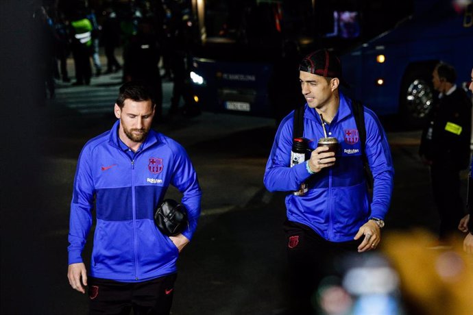 10 Lionel Messi from Argentina of FC Barcelona and 09 Luis Suarez from Uruguay of FC Barcelona arriving at Camp Nou Stadium during La Liga match between FC Barcelona and Real Madrid at Camp Nou on December 18, 2019 in Barcelona, Spain.