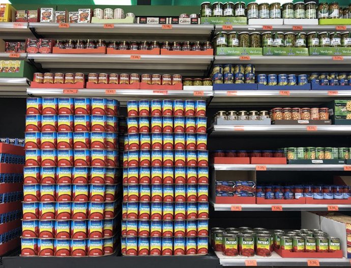 Mercadona compra 180.000 toneladas de tomate a productores de Cáceres y Toledo p