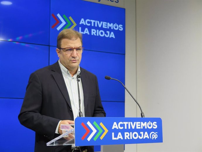 El Secretario General del PP de La Rioja y Diputado Autonómico, Alberto Bretón, ha subrayado que supondría una tremenda cobardía que Concha Andreu no permita al Parlamento de La Rioja llegar a la verdad sobre lo ocurrido en las residencias de mayores"