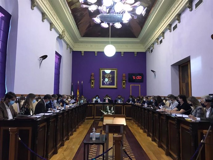 Pleno ordinario celebrado en el Ayuntamiento de Jaén