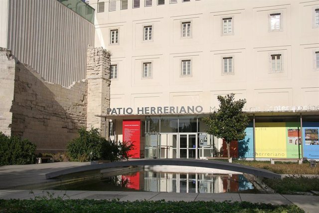 Vista exterior de la sede del Museo Patio Herreriano de Valladolid