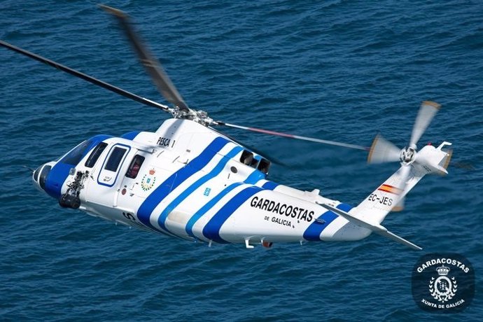 Pesca.- Evacuados en helicóptero 3 tripulantes de un velero que se quedó sin tim