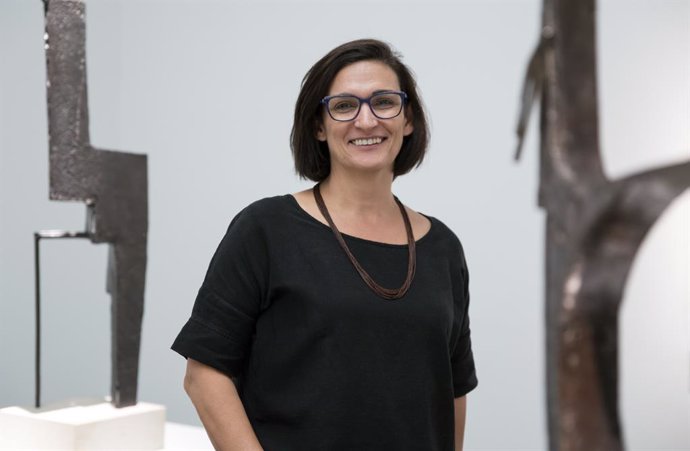 La nueva directora del Instituto de Valencia de Arte Moderno (IVAM), Nuria Enguita, posa a la cámara tras una entrevista para Europa Press, en Valencia, Comunidad Valenciana (España), a 25 de septiembre de 2020.