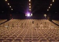 Madrid obliga a dejar una butaca libre entre grupos que adquieran de forma conjunta entradas en cines o teatros