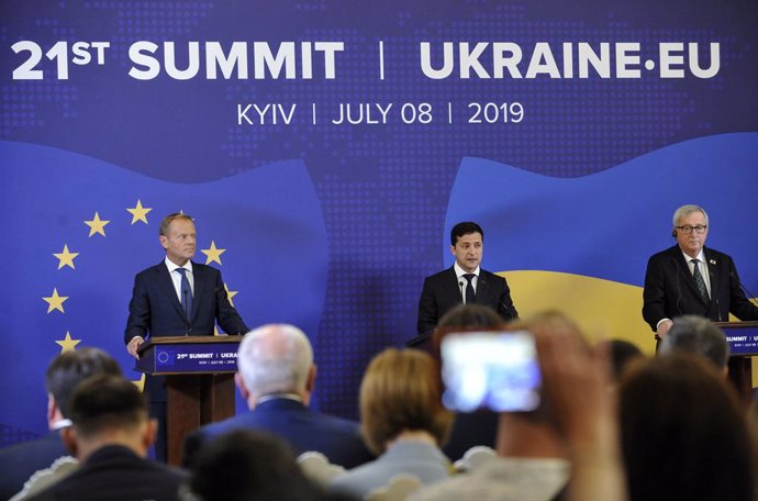UE/Ucrania.- La UE y Ucrania pactan la celebración de una cumbre el 6 de octubre