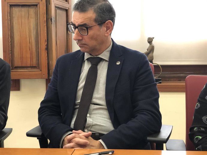 El rector de la Universidad de Murcia (UMU), José Luján