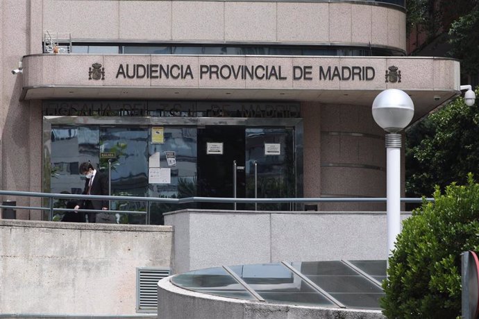 Entrada a la Audiencia Provincial de Madrid.