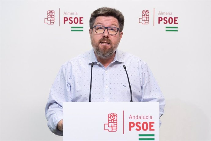 El portavoz adjunto del Grupo Socialista Rodrigo Sánchez Haro