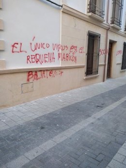 Pintadas denunciadas por el alcalde de Navas de San Juan, en Jaén