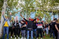 Vecinos de Vallecas piden extender las limitaciones de movilidad a todo Madrid