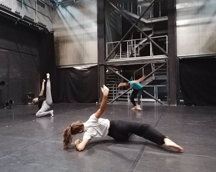 La bailarina y coreógrafa Mariví da Silva inicia su residencia creativa en el Centro Párraga (Murcia)