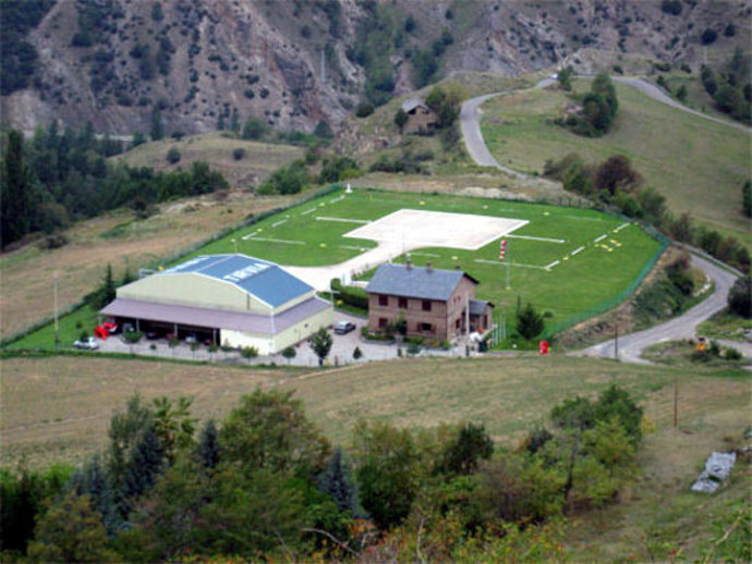 Pla general de l'heliport de Tírvia, al Pallars Sobir. (horitzontal)