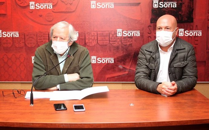 Jesús Bárez (izda) y José Manuel Aceña hacen balance del Otoño Musical Soriano.