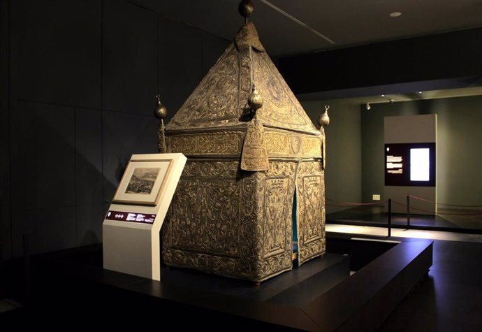 El Museo Arqueológico reúne coranes chinos o lámparas de mezquita hechas en Vien