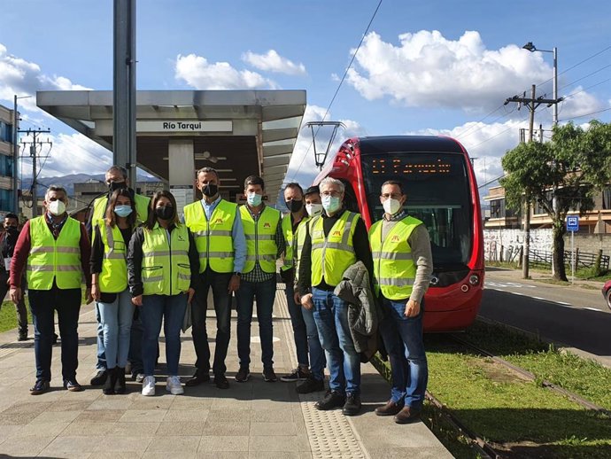Metrotenerife coordina la puesta en marcha del tranvía de Cuenca (Ecuador)