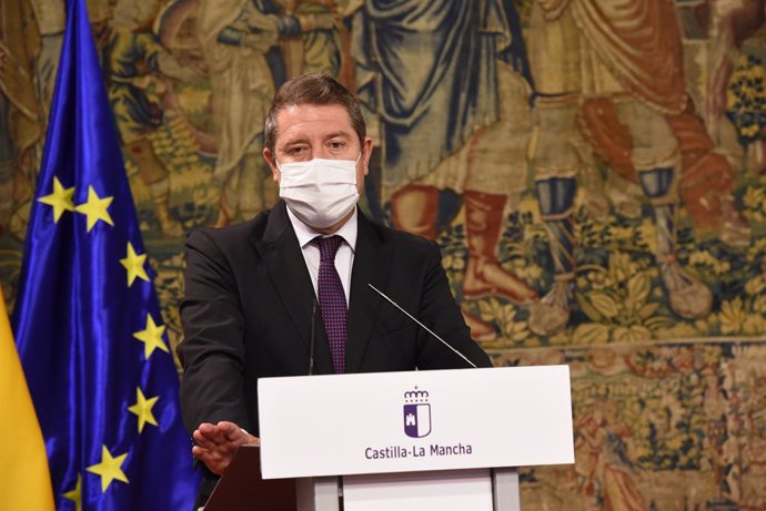 Page carga contra Iglesias y Garzón y lamenta que ministros ataquen la Monarquía