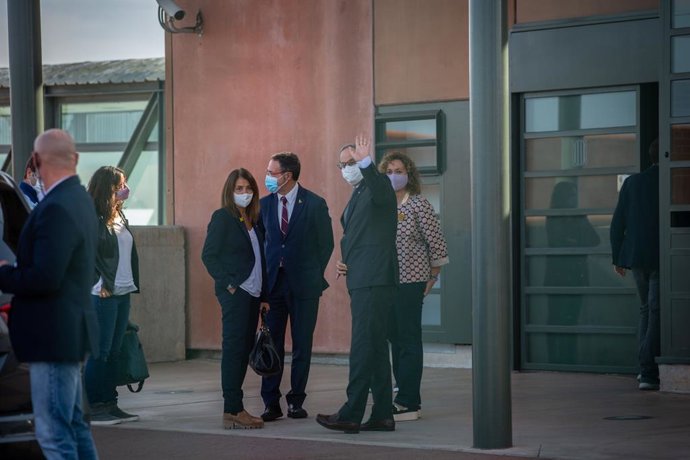 L'expresident de la Generalitat Quim Torra visita els presos independentistes després de la inhabilitació