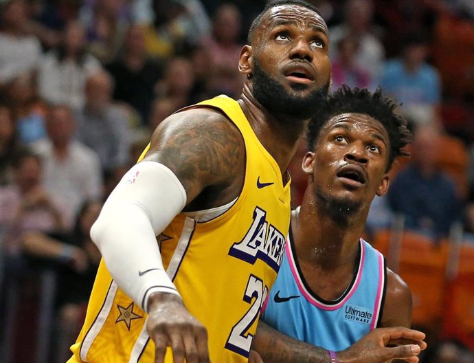 LeBron James (Lakers) y Jimmy Butler (Miami)