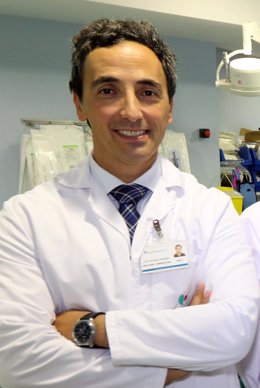 El doctor Antonio Esteban, jefe del Servicio de Cardiologíadel Hospital Quirónsalud Málaga,