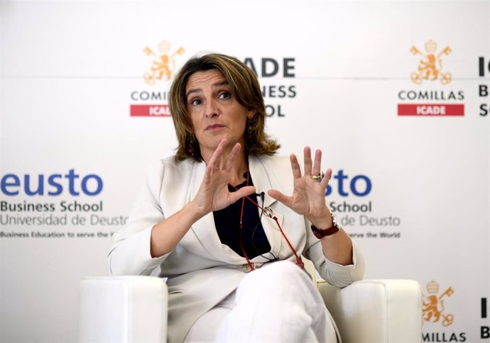 La vicepresidenta cuarta y ministra para la Transición Ecológica y Reto Demográfico, Teresa Ribera participa en la apertura del curso académico de la Universidad de Deusto, en Madrid (España), a 23 de septiembre de 2020.