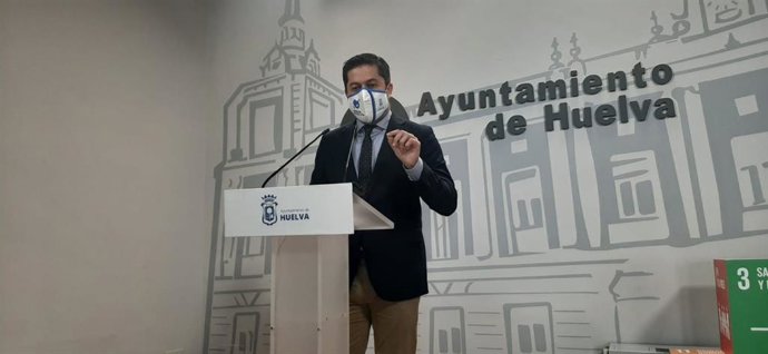 El portavoz del equipo de gobierno del Ayuntamiento de Huelva, Francisco Baluffo.