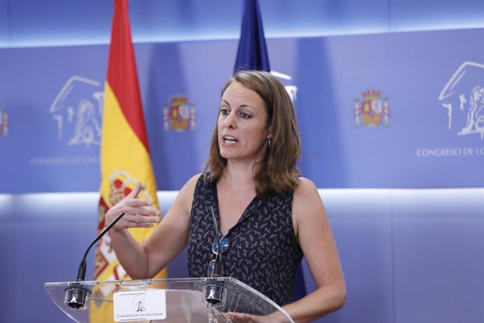 La diputada de la CUP, Mireia Vehí, en una roda de premsa al Congrés dels Diputats. Madrid (Espanya), 22 de setembre del 2020.