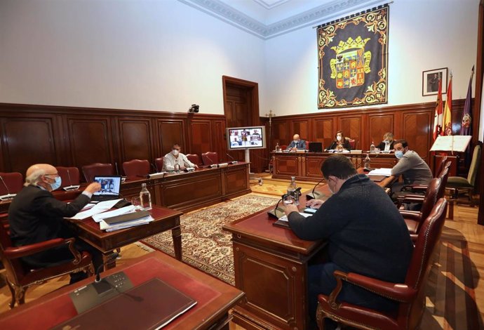 Pleno de la Diputación de Palencia.