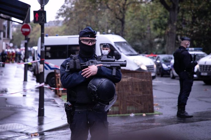 Despliegue policial tras el ataque en París