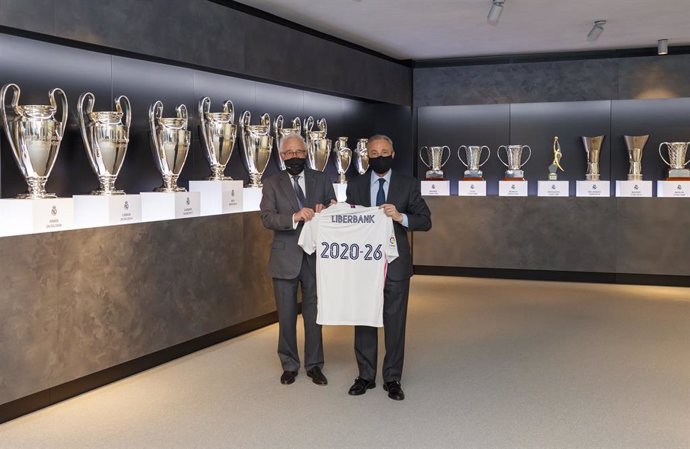 Fútbol.- Liberbank, banco oficial del Real Madrid hasta 2026