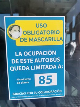 Cartel colocado en los autobuses