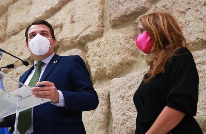 José María Bellido con Marián Aguilar.