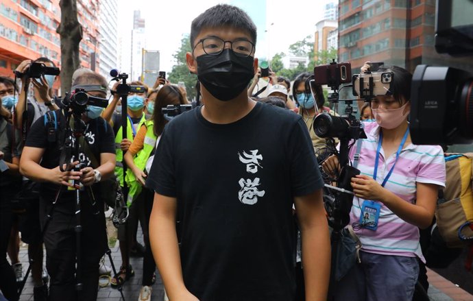 China.- El activista de Hong Kong Joshua Wong comparece ante la Justicia por un 
