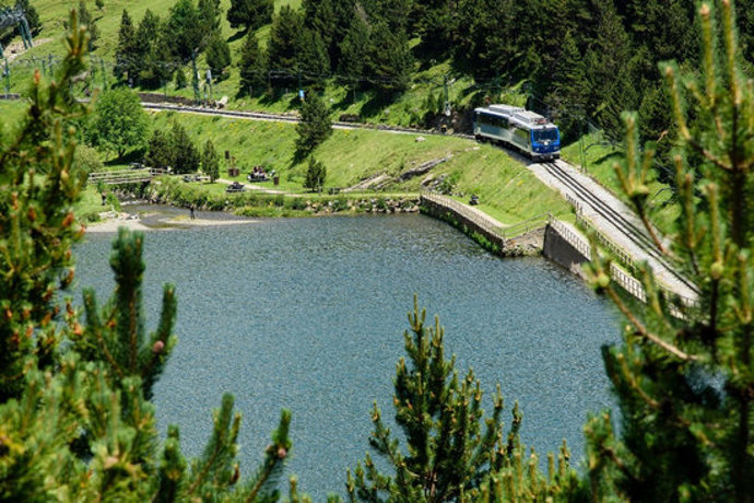 Pla obert de l'estació de Vall de Núria. 30 de setembre de 2020. (horitzontal)