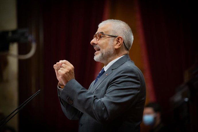 El presidente del grupo de Ciudadanos en el Parlament, Carlos Carrizosa, interviene en el Debate de Política General (DPG) en el Parlament, en Barcelona, Catalunya (España), a 16 de septiembre de 2020. Durante el plenario, Torra explica la senda que qui
