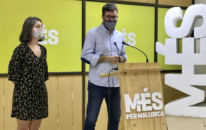 Truyol y Noguera, durante la rueda de prensa.