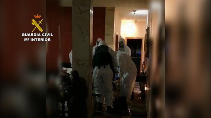 Intervención de los agentes de la Guardia Civil pertenecientes a la Unidad de Seguridad Ciudadana (USECIC