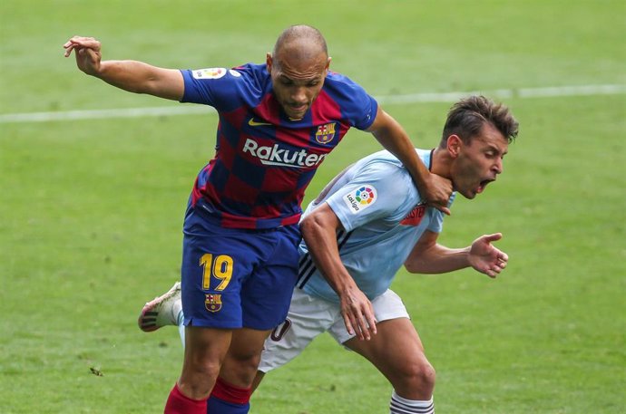 Martin Braithwaite of FC Barcelona and Kevin Vazquez of Celta de Vigo fight for the ball during the spanish league, La Liga, football match played between Celta de Vigo and FC Barcelona at Balaidos Abanca Stadium