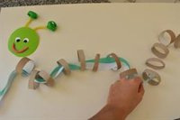 Practico mi motricidad fina con una oruga: manualidades educativas para niños