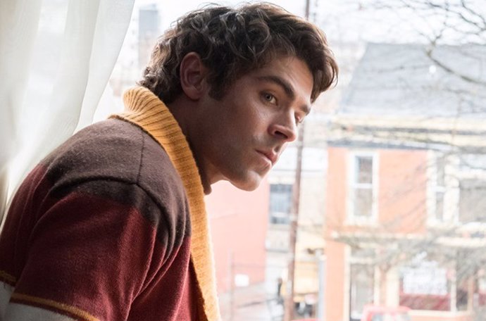 Efron como Ted Bundy en Extremadamente cruel, malvado y perverso