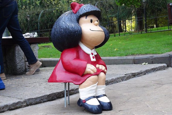     La escultura de Mafalda en Oviedo.