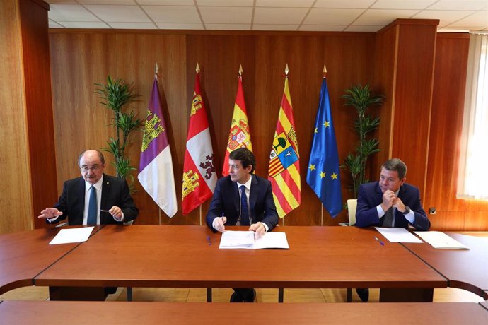 El Gobierno de Aragón, junto con los ejecutivos de Castilla y León y Castilla-La Mancha, ha presentado alegaciones ante la Comisión Europea de cara a las futuras directrices sobre ayudas estatales de finalidad regional.