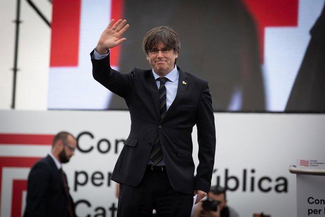 L'expresident Carles Puigdemont durant l'acte del Consell per la República. Perpinyà (França), 29 de febrer del 2020.