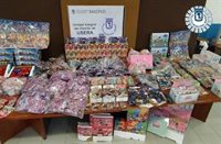 Incautados en Usera más de 5.000 juguetes, cartas y artículos de colección de conocidas marcas
