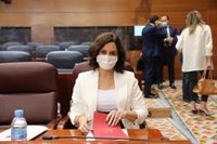Ayuso critica las medidas pergeñadas por el Gobierno, que acaban en "una orden impuesta", que pueden prolongarse "meses"