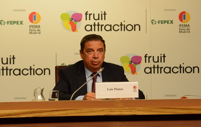 Luis Planas en la inauguración de Fruit Attraction