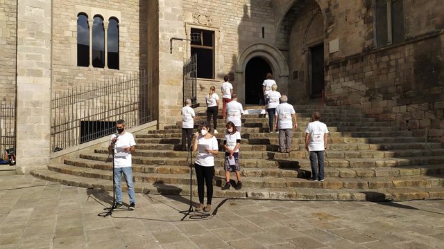 Presentació de la plataforma Defensem 1-O a la plaça del Rei. Barcelona, 1 d'octubre del 2020.