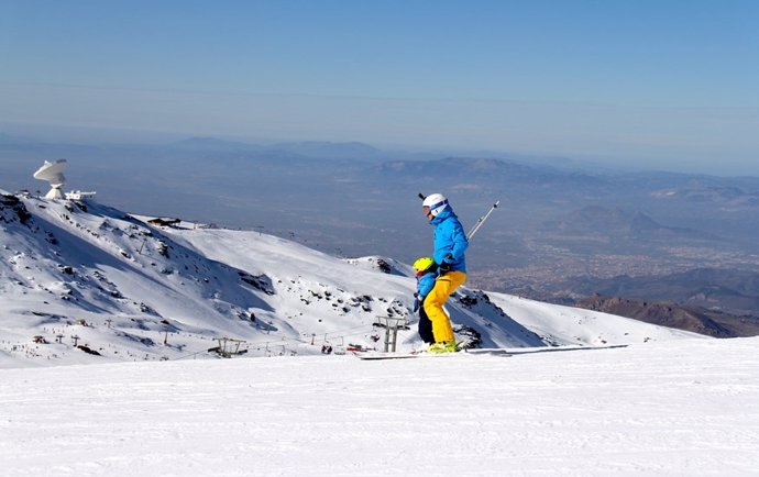Esquiador en Sierra Nevada